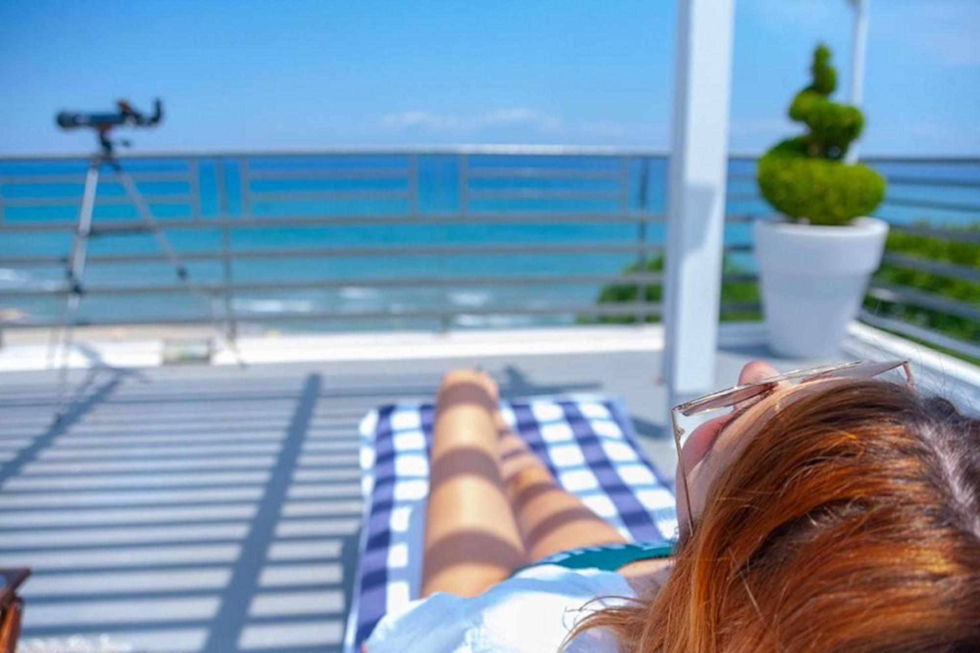 Panorama Suites & Spa - Adults Only Sztómio Kültér fotó